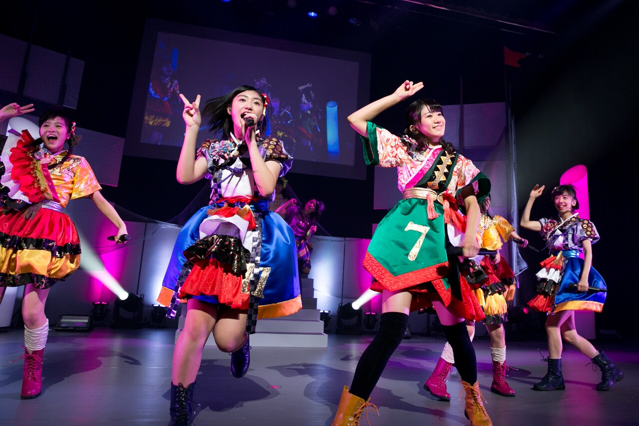 絆深まったエビしゃちライブで「七日間戦争」平和に終戦 - 音楽