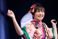 安本彩花。写真は1月12日に行われたライブ「俺のエビしゃちライブ」の様子。