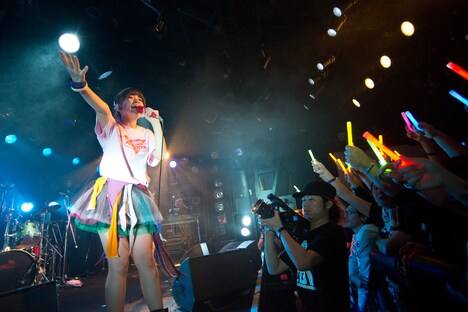 LUI◇FRONTiC◆松隈JAPANインディーズラストワンマンライブ「ジャポニカ最終ライブ～この支配からの卒業～」の様子。