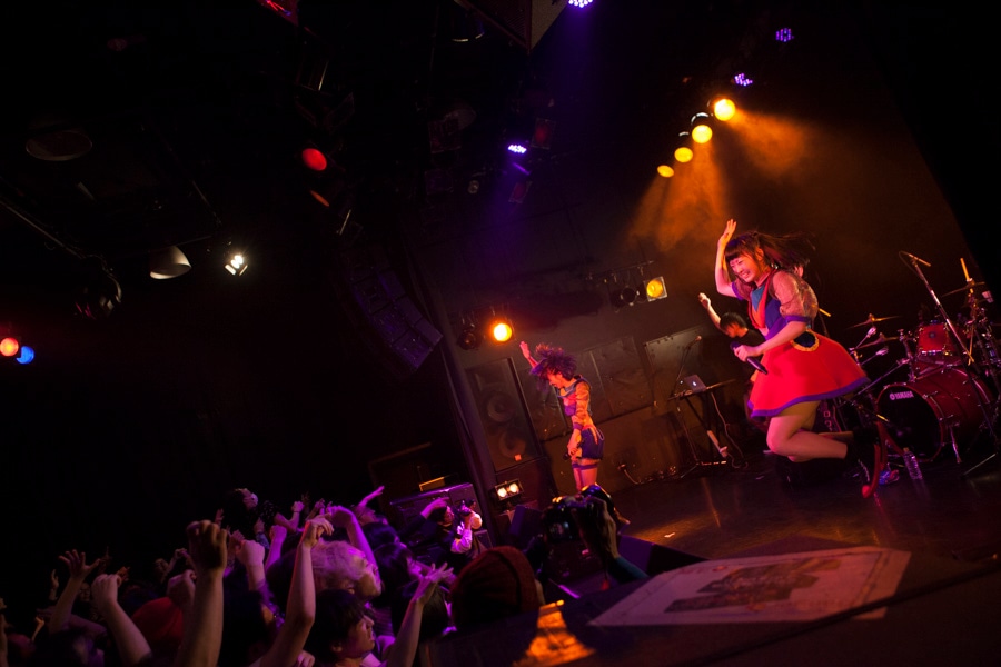 プラニメ ワンマンライブ「SAY HOW RAW!?」の様子。