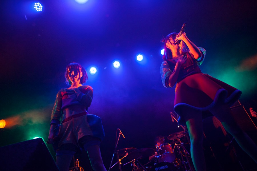 プラニメ ワンマンライブ「SAY HOW RAW!?」の様子。