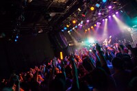 プラニメ ワンマンライブ「SAY HOW RAW!?」の様子。