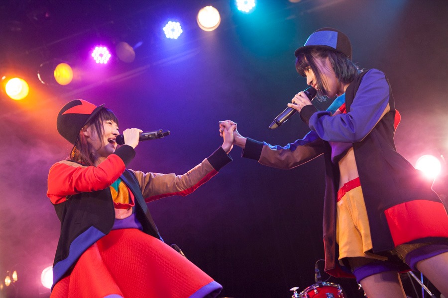 プラニメ ワンマンライブ「SAY HOW RAW!?」の様子。