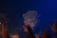 MAN WITH A MISSION「Seven Deadly Sins TOUR 2015」大阪・心斎橋DROP公演の様子。