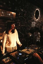 DJけちょん（撮影：後藤壮太郎）