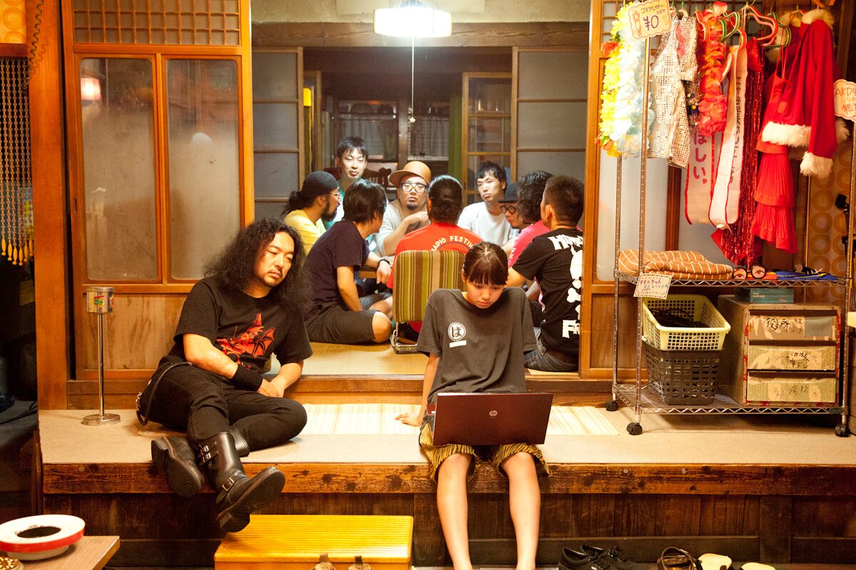 味園ユニバース をヒロト マーシー 宮沢りえ 靖幸 の子ら絶賛 すばる 泣きそう 音楽ナタリー 味園ユニバース をヒロト マーシー 宮沢りえ 靖幸 の子ら絶賛 すばる 泣きそう 音楽ナタリー