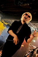 沢田チャレンジ（Vo）（撮影：小川舞）