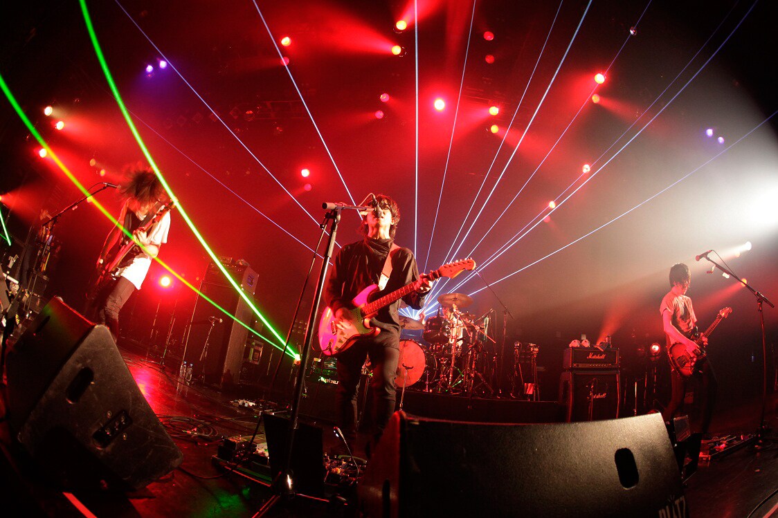 ヒトリエ、7月に東名阪クアトロワンマン決定