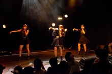 GALETTeによるライブの様子。