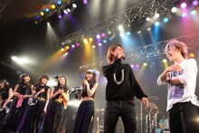 SuG×東京女子流コラボレーションの様子。