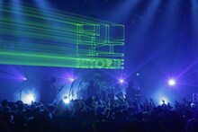 ヒトリエ「WONDER and WANDER」東京・赤坂BLITZ公演の様子（撮影：河本悠貴）