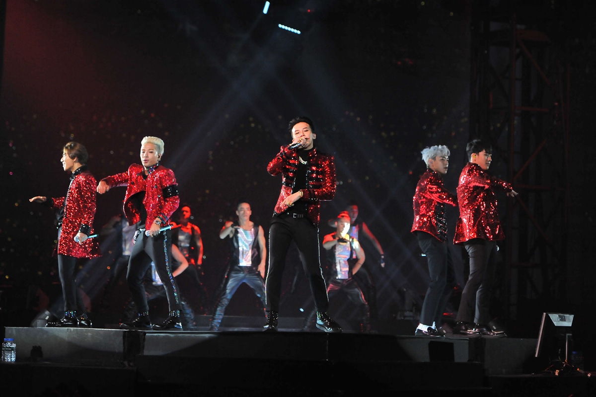 1月18日に行われた「BIGBANG JAPAN DOME TOUR 2014～2015 "X"」大阪・京セラドーム大阪公演の様子。