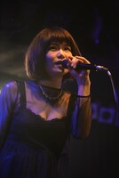 「泉 彩世子 ワンマンLIVE 2015 intro…～沙世子から、彩世子へ～」の様子。