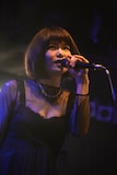 「泉 彩世子 ワンマンLIVE 2015 intro…~沙世子から、彩世子へ~」の様子。