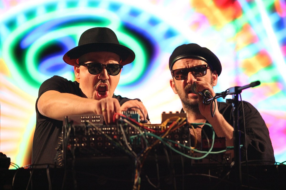 モードセレクター来日公演に石野卓球、DJ KENTARO、sugiurumnら