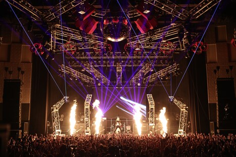 MY FIRST STORY「虚言NEUROSE TOUR FINAL」東京・新木場STUDIO COAST公演の様子。(Photo by kohei suzuki)