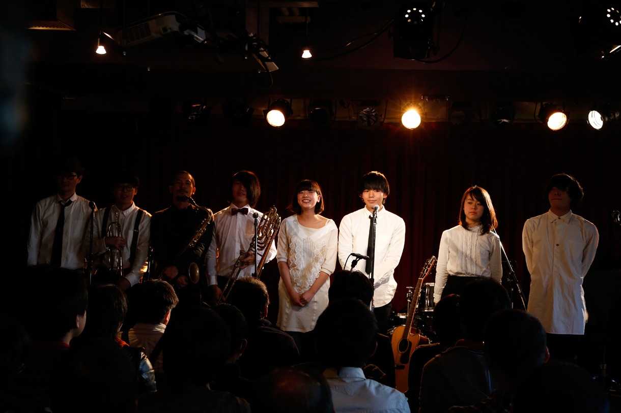 沖ちづる「1st mini album『はなれてごらん』リリースツアーファイナルワンマン 君と遠く」昼公演の様子。（撮影：木村泰之）