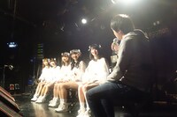 Q'ulleの東京・Shibuya eggman公演の様子。