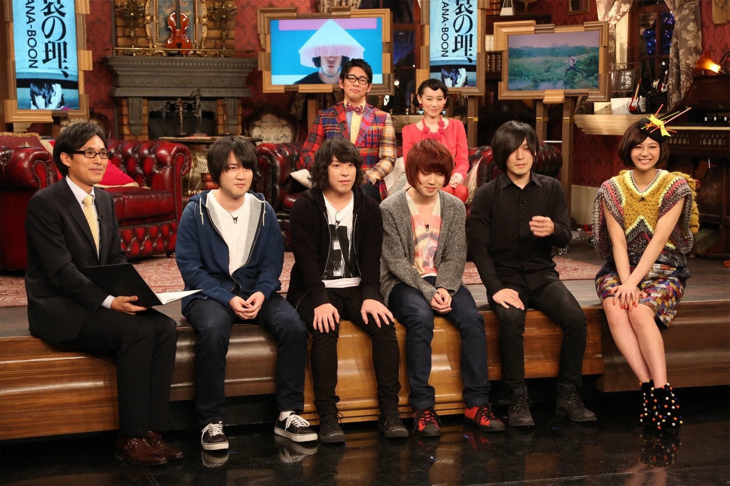 左から福井慶仁、KANA-BOON、西内まりや。 (c)フジテレビ