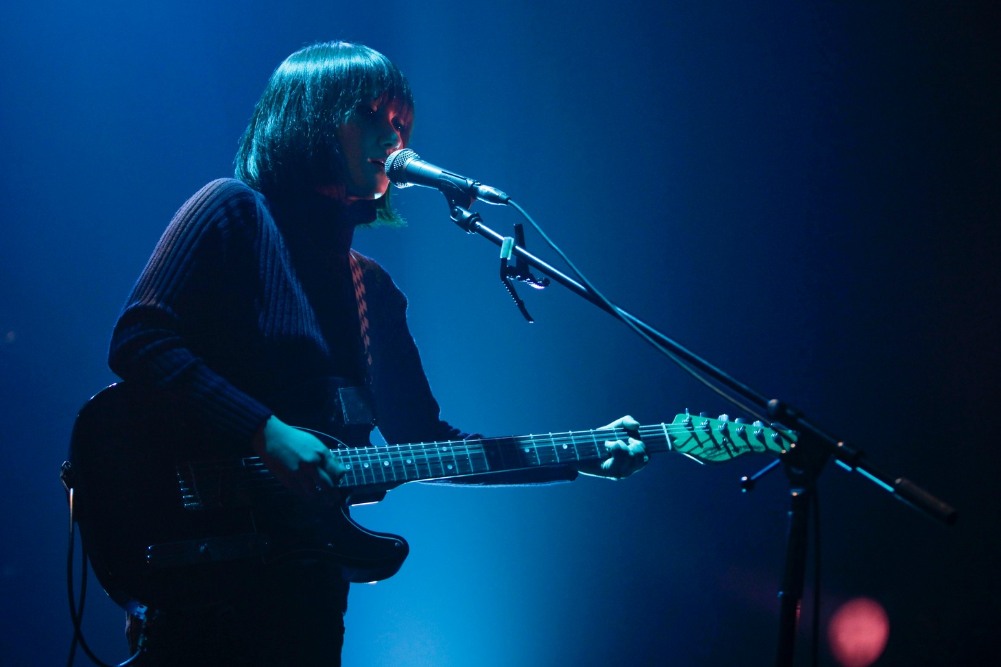 佐藤（Vo, G）（Photo by Yuki Kawamoto）