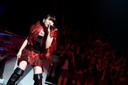 増田有華による「Stargazer -2012 Here I am cuz of U- Yuka Masuda from DiVA」歌唱の様子。 (c)AKS