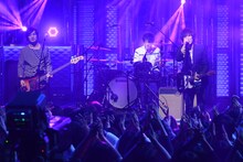 「LIVE MONSTER」でのback number。 (c)日本テレビ