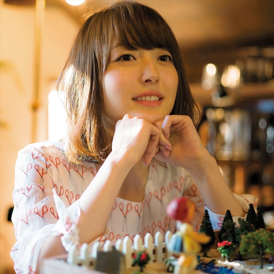 花澤香菜「君がいなくちゃだめなんだ」初回限定盤ジャケット