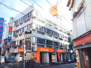 下北沢CLUB Queが入店しているビッグベンビル外観。