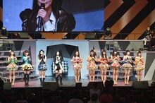 SKE48、NMB48によるMCの様子。 (c)AKS