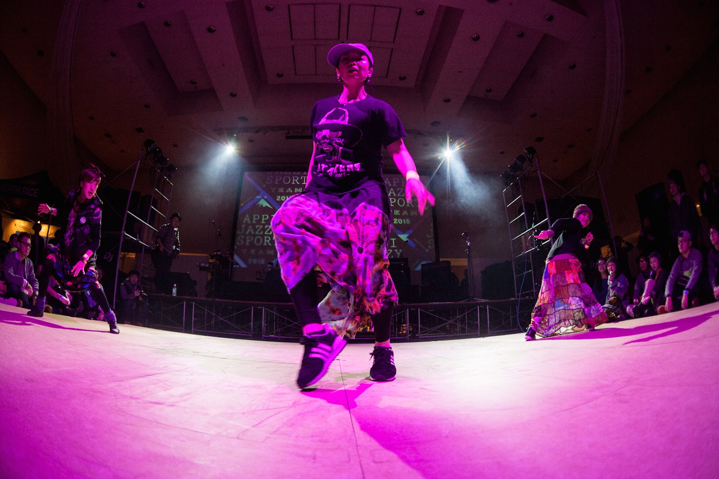「APPI JAZZY SPORT -TEAM- 2015」ダンスパフォーマンス時の様子。（Photo by Takanori Tsukiji［STARSERVERCLUB］&Yasuhiro Orii）
