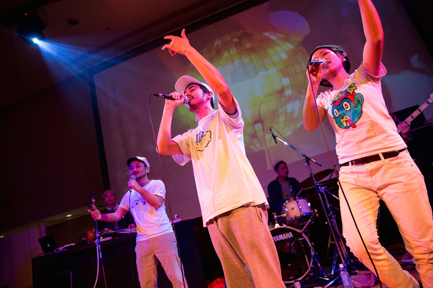 鎮座DOPENESS&DOPING BAND（Photo by Takanori Tsukiji［STARSERVERCLUB］&Yasuhiro Orii）