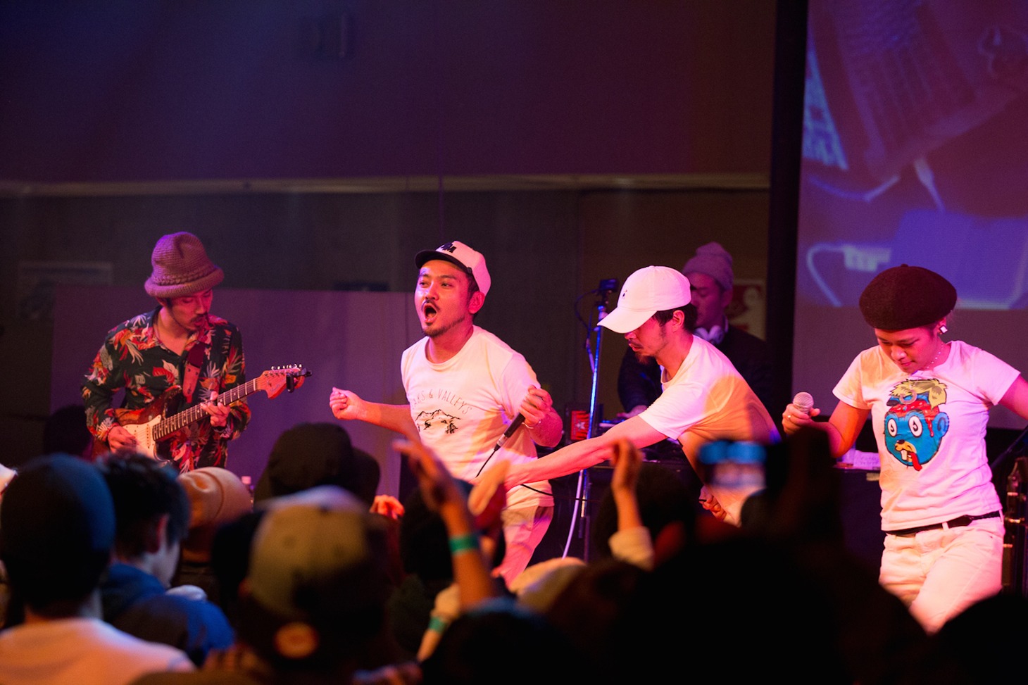 鎮座DOPENESS&DOPING BAND（Photo by Takanori Tsukiji［STARSERVERCLUB］&Yasuhiro Orii）