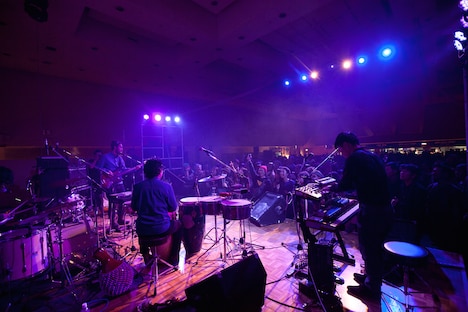 cro-magnon（Photo by Takanori Tsukiji［STARSERVERCLUB］&Yasuhiro Orii）