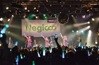「Negicco at LIQUIDROOM Road of Negiiiiii ～Negicco One Man Show～ 2015 Winter」の様子。