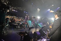 「Negicco at LIQUIDROOM Road of Negiiiiii ～Negicco One Man Show～ 2015 Winter」の様子。