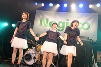 「Negicco at LIQUIDROOM Road of Negiiiiii ～Negicco One Man Show～ 2015 Winter」の様子。