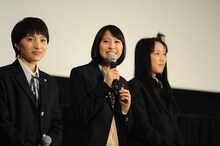 左から百田夏菜子、玉井詩織、高城れに。