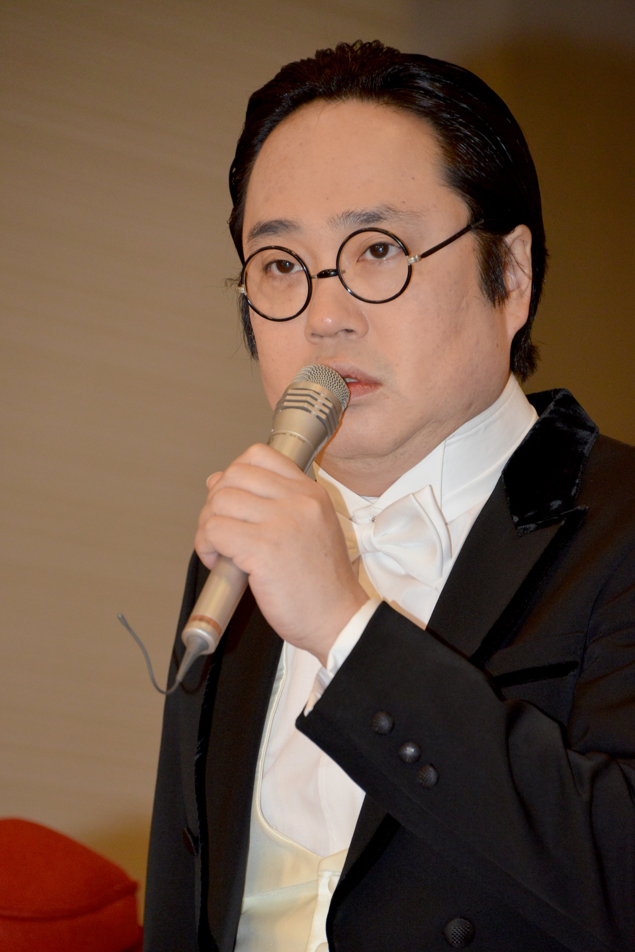 六角精児