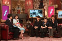 左から福井慶仁、西内まりや、黒木啓司（EXILE）、渡辺直美、中村昌也。(c)フジテレビ