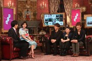 左から福井慶仁、西内まりや、黒木啓司(EXILE)、渡辺直美、中村昌也。(c)フジテレビ