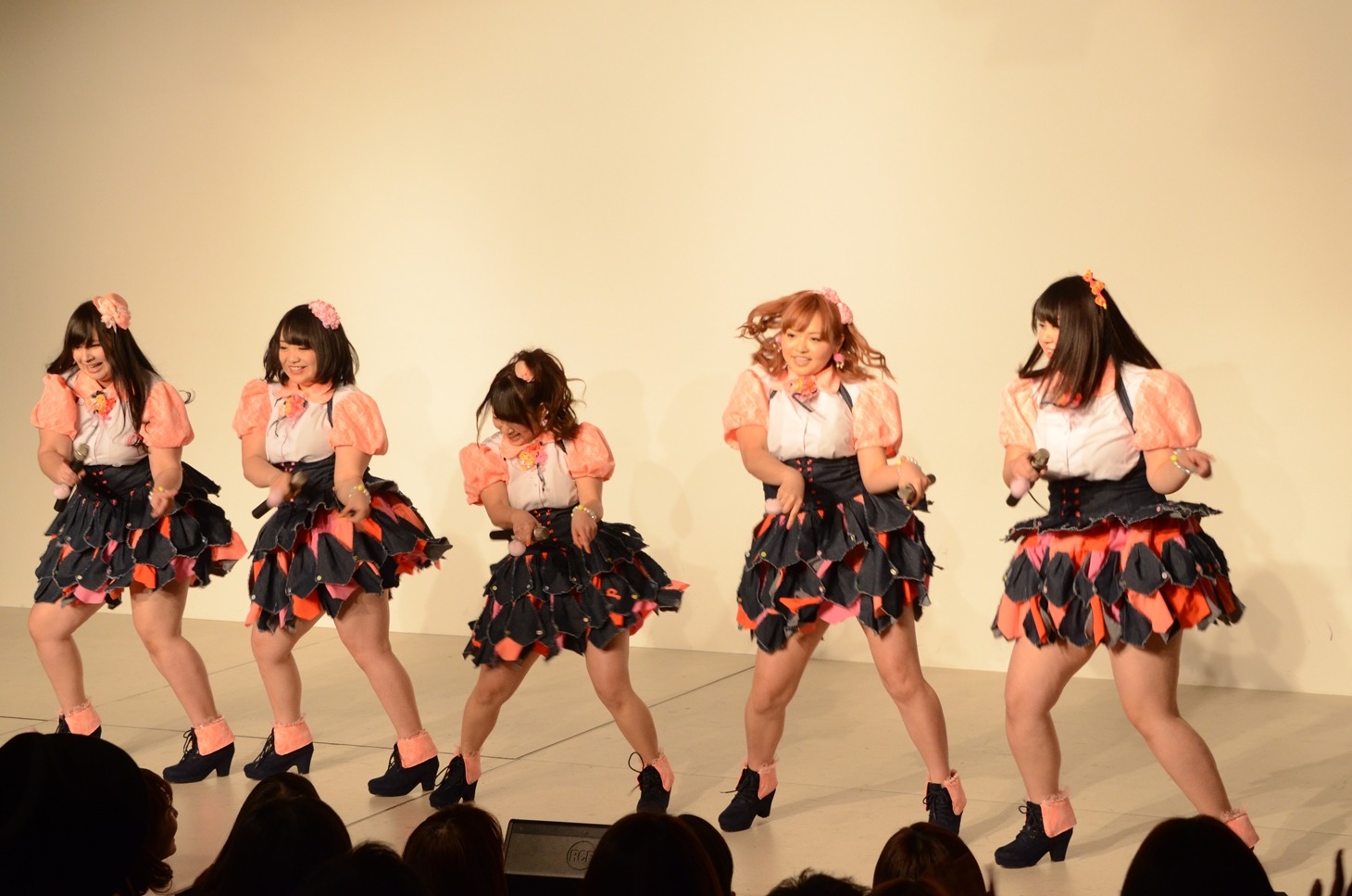 Pottyaのお披露目ライブの様子。