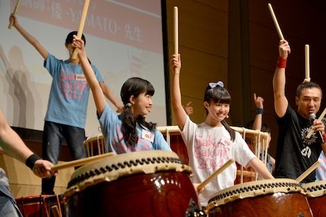 「『倭-YAMATO-の太鼓塾』の授業」2時限目の様子。