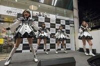 「悲劇のマッチョマン」リリース記念イベントの様子。