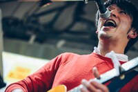 荒井岳史（Vo, G / the band apart）（撮影：西槇太一）