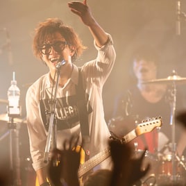 田邊駿一男泣きのBLUE ENCOUNT初リキッドワンマン