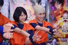 左から玉井詩織、高城れに。