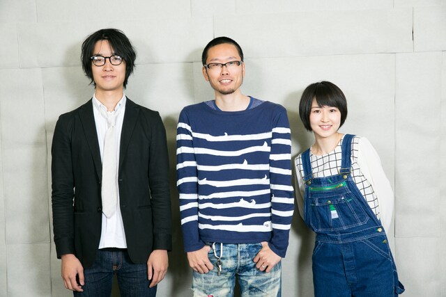左から小幡康裕（コアラモード．）、イシグロキョウヘイ監督、あんにゅ（コアラモード．）。
