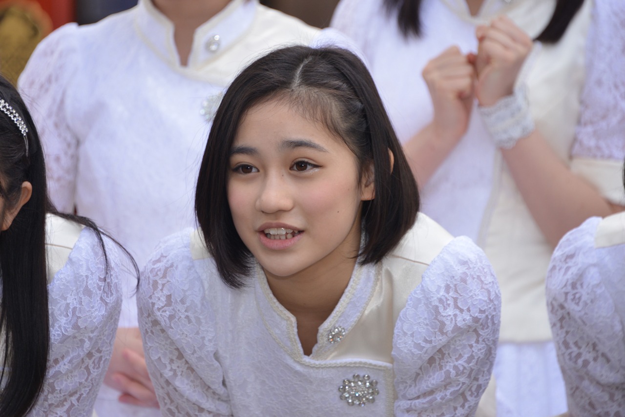 新メンバーの佐々木莉佳子。