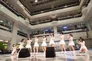 「アンジュルム『大器晩成/乙女の逆襲』 発売記念ミニライブ&握手会」の様子。
