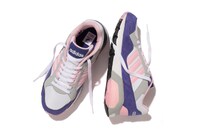 すぅ（Vo, G）着用アイテム